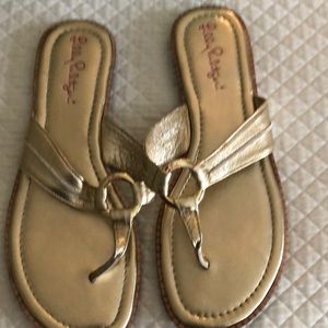 Lily Pulitzer Gold Metallic Size 71/2 sandal